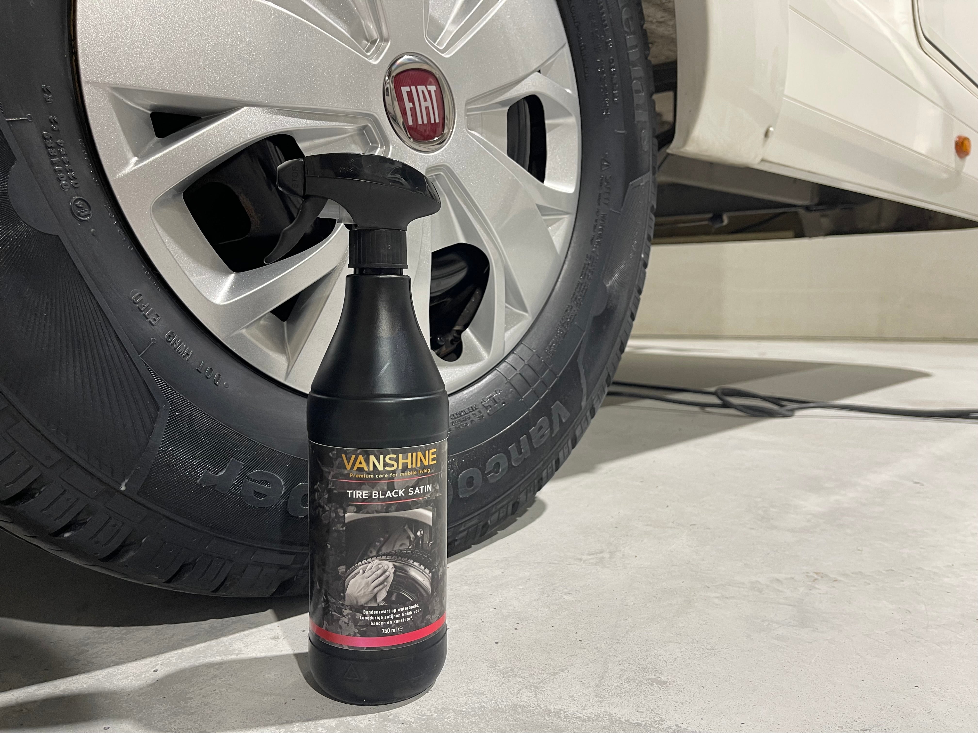 Tire Black Satin